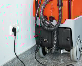 Scrubmaster B12 On-Board-Ladegeraet