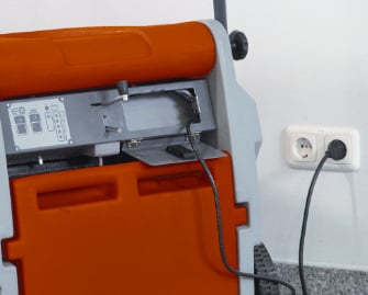 Sweepmaster B500 On-Board-Ladegeraet (1)