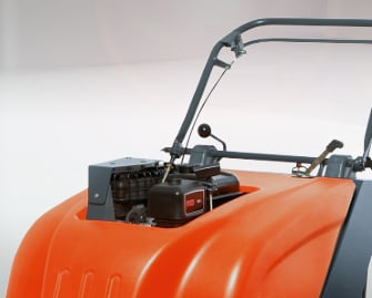 Sweepmaster-650-Motor-1