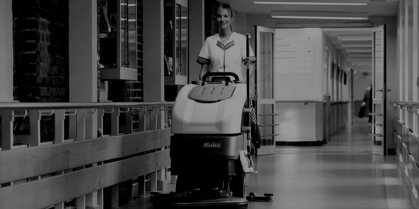 Scrubmaster AntiBac B90 CL: Battery Floor Scrubber 65-85cm