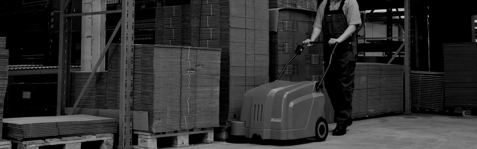 14 Questions on Warehouse Cleaning with Industrial Sweepers