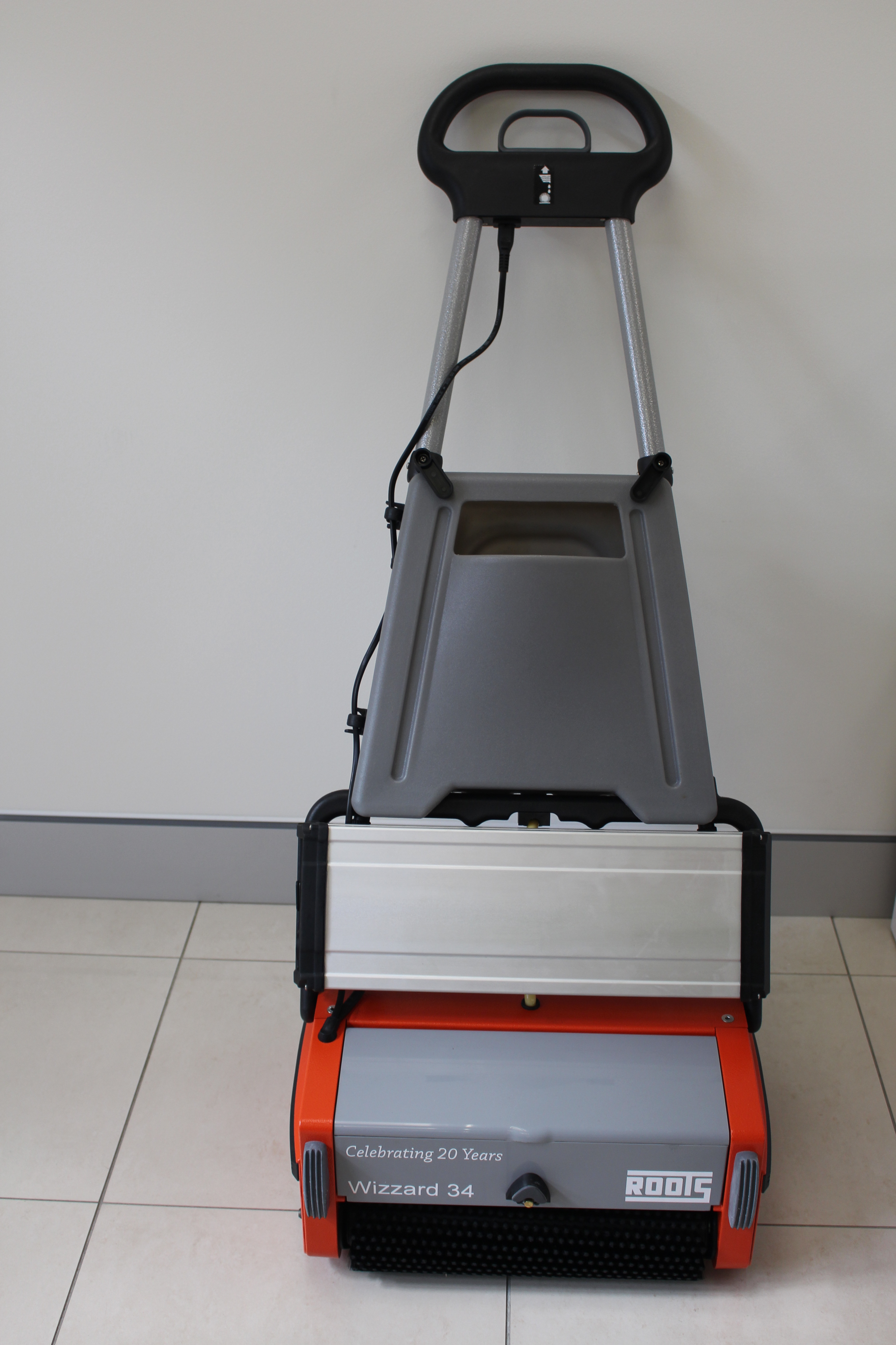 Wizzard 240v Electric Floor Scrubber - Multi-Purpose 24-44cm